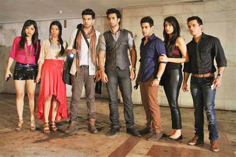 11 साल पहले आई इस फिल्म को देख रात में नहीं आएगी चैन की नींद, छूटने लगेंगे पसीने; हलक में अटक जाएंगी सांसे; क्या आपने देखी ये फिल्म? 16 यहां ले सकते हैं फिल्म का मजा, लेकिन अकेले न देखें