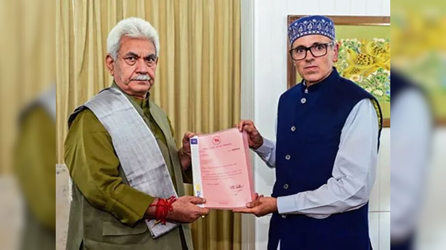 Jammu and Kashmir CM oath Ceremony: जम्मू-कश्मीर में कब होगा सीएम का शपथ ग्रहण, हो गया सब कुछ क्लियर