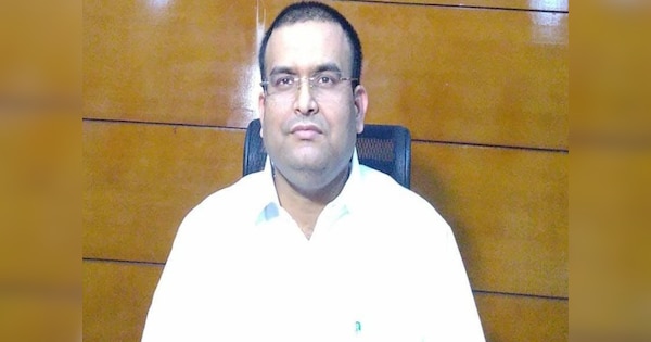 Varun Ranjan will be new DC of Ranchi instead of Manjunath Bhajantri ...