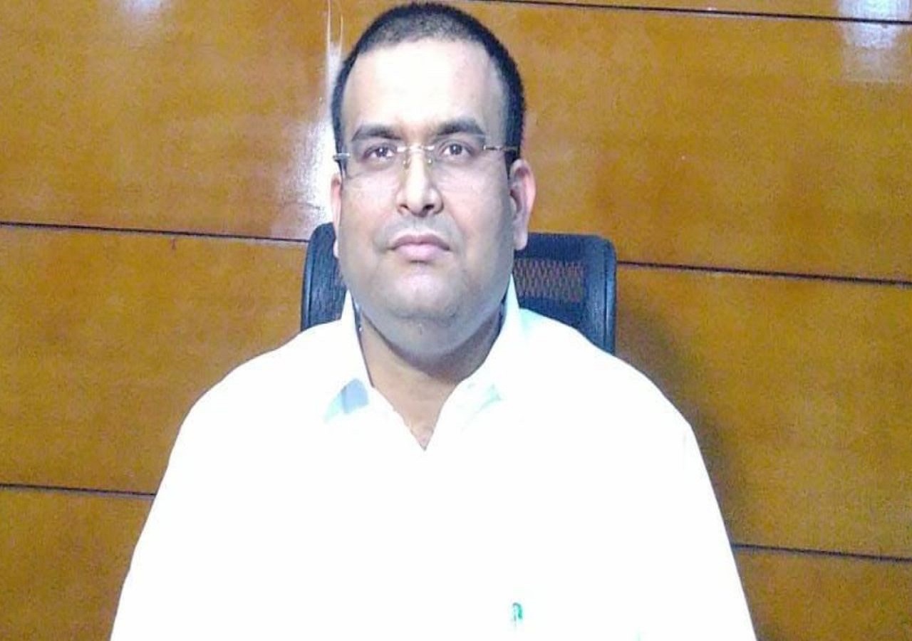 Varun Ranjan will be new DC of Ranchi instead of Manjunath Bhajantri ...