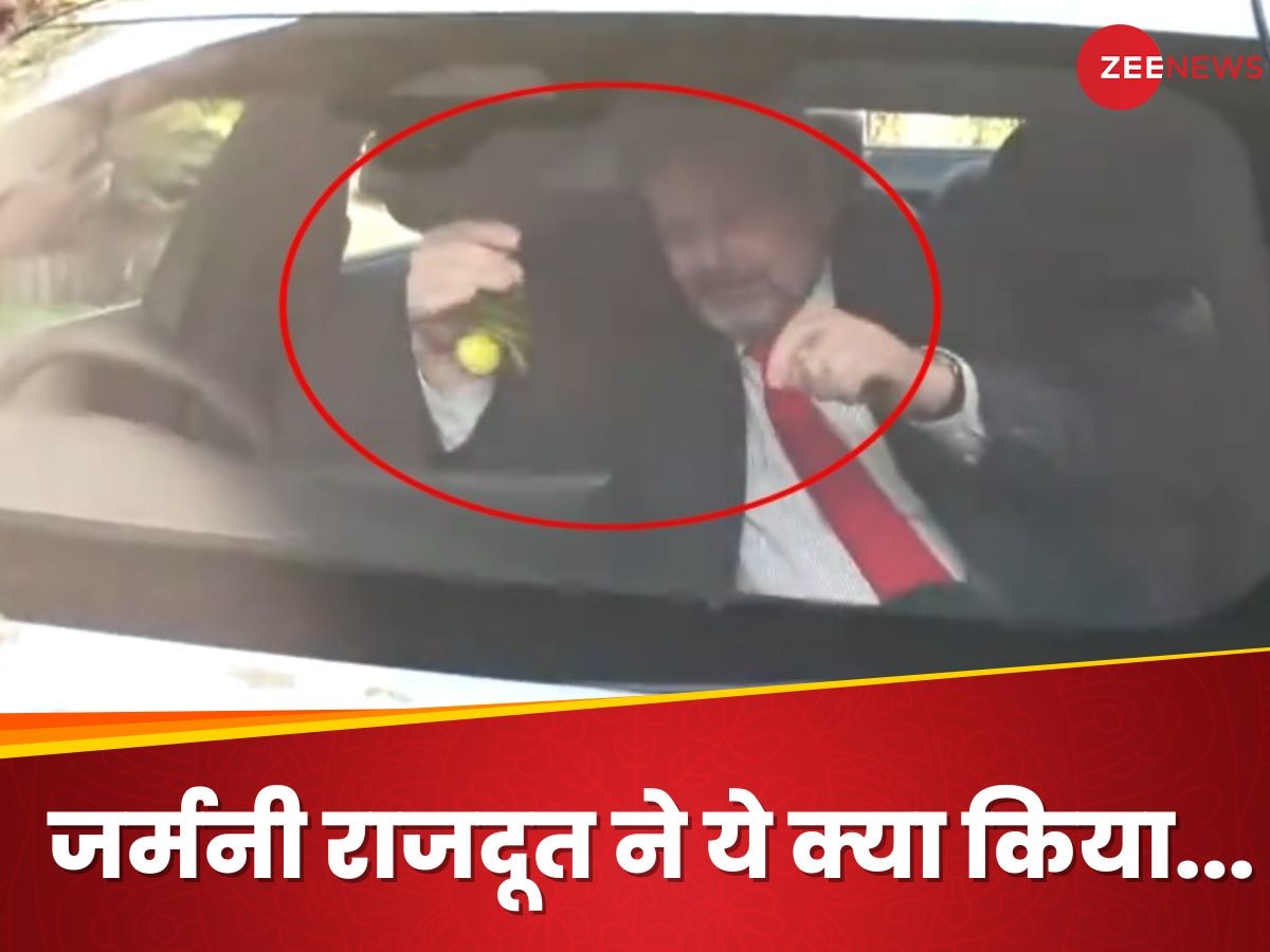 Video: जर्मन राजदूत ने खरीदी BMW, लटकाई नींबू-मिर्च, फोड़ा नारियल, अंदाज देख कहेंगे- गजब है भाई