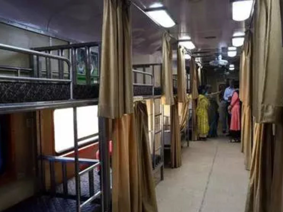 World First Trian Lifeline Express Train | Lifeline Express Train | world first train ...