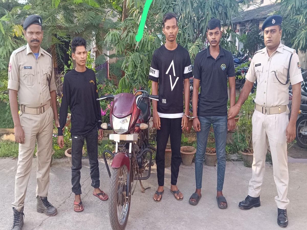 ୧୭ଗ୍ରାମ ବ୍ରାଉନସୁଗର ଜବତ, ୩ଗିରଫ ୧୭ଗ୍ରାମ ବ୍ରାଉନସୁଗର ଜବତ, ୩ଗିରଫ