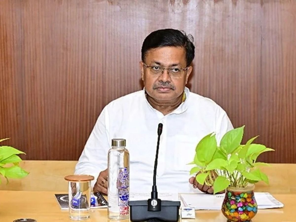 Odisha News: ଅନୁପ୍ରବେଶକାରୀ ବାଂଲାଦେଶୀଙ୍କୁ କେବେ ଚିହ୍ନିବେ ଆଇନ ମନ୍ତ୍ରୀ Odisha News: ଅନୁପ୍ରବେଶକାରୀ ବାଂଲାଦେଶୀଙ୍କୁ କେବେ ଚିହ୍ନିବେ ଆଇନ ମନ୍ତ୍ରୀ