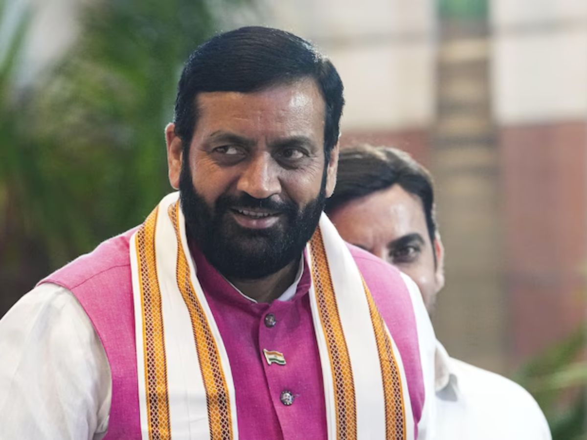 Free dialysis: हरियाणावासियों के लिए अच्छी खबर, नायब सरकार कराएगी 'मुफ्त डायलिसिस', जानें- किन मरीजों को कहां मिलेगी ये सुविधा?