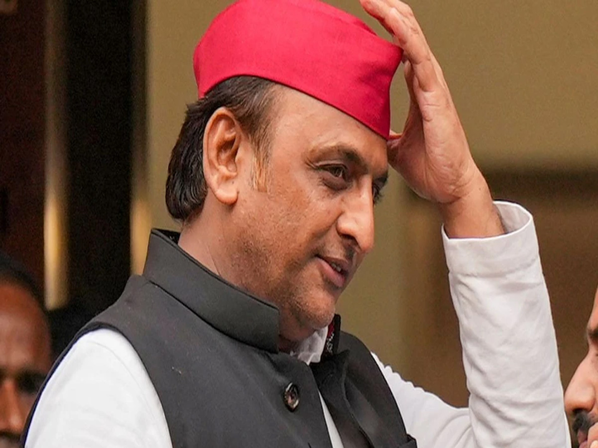 Akhilesh Yadav का गंभीर इल्जाम, BJP ने कराया बहराइच में दंगा Akhilesh Yadav का गंभीर इल्जाम, BJP ने कराया बहराइच में दंगा