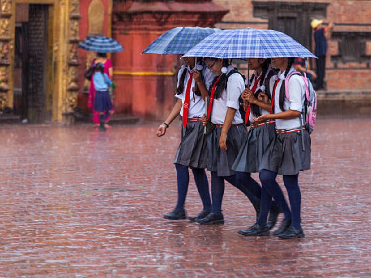 Rajasthan Weather Update: राजस्थान में मौसम ने एक बार फिर बदली करवट, जयपुर, बाड़मेर समेत जोधपुर में बारिश का अलर्ट 