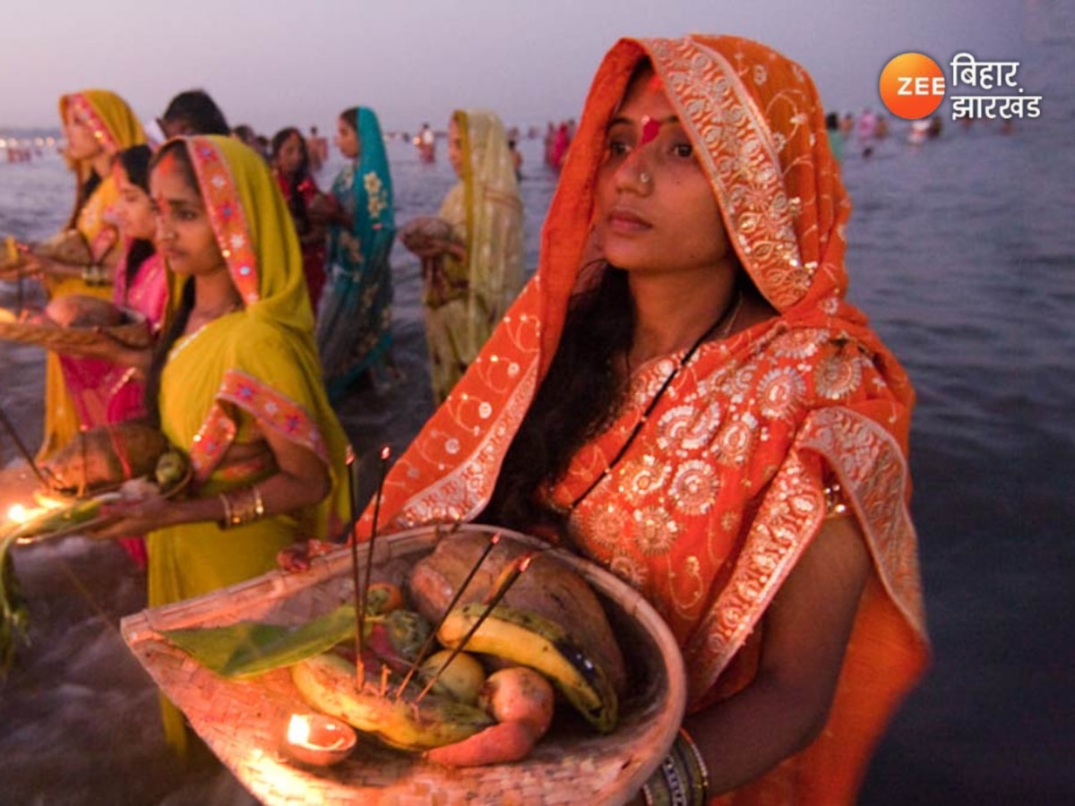 Chhath Puja 2024: कब है छठ पूजा? कैसे सूर्य देव और छठी मैया की आराधना से मिलती है समृद्धि