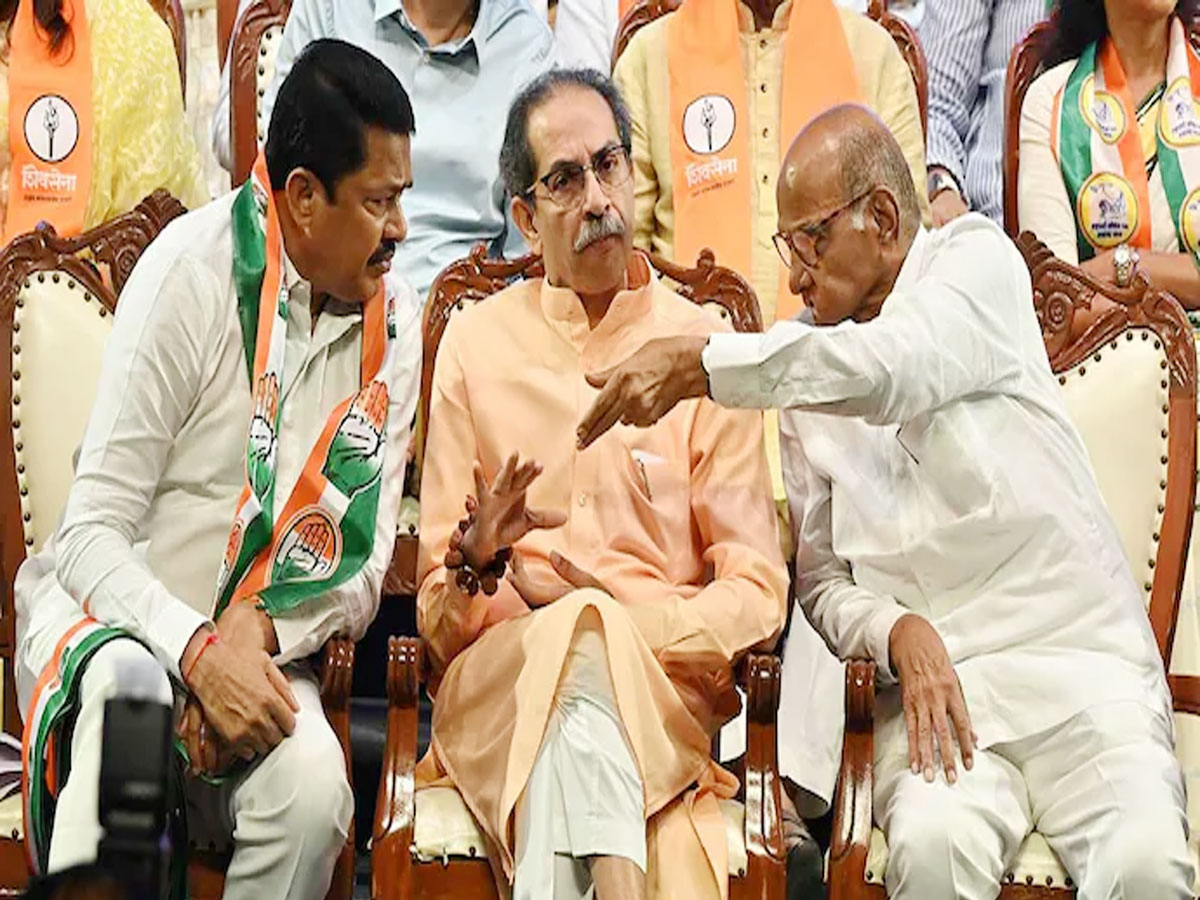 Maharashtra Politics: MVA में सीट शेयरिंग पर बनी बात! जानें कौन कितनी सीटों पर लड़ेगा चुनाव Maharashtra Politics: MVA में सीट शेयरिंग पर बनी बात! जानें कौन कितनी सीटों पर लड़ेगा चुनाव