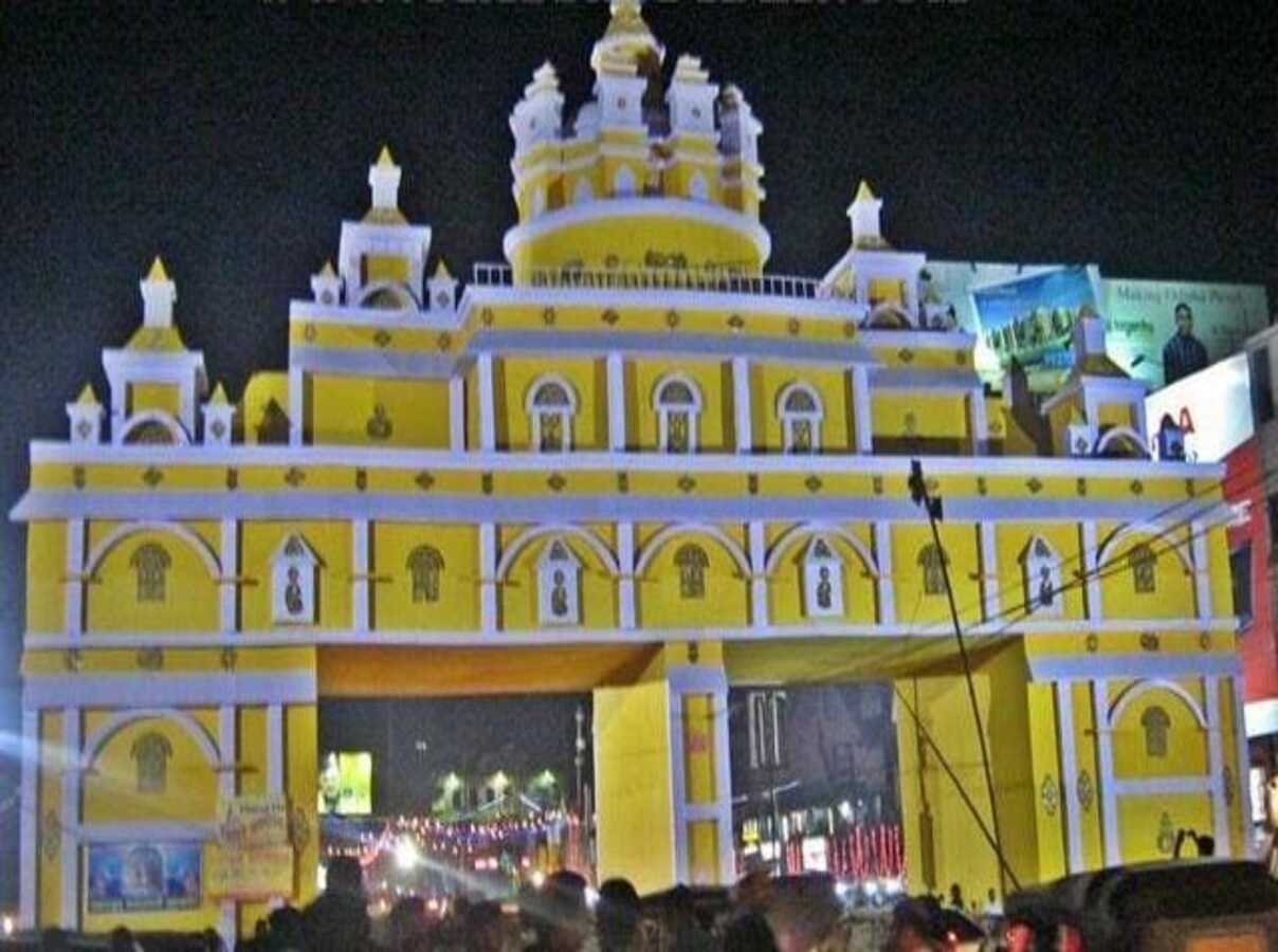 ବାତ୍ୟା ‘ଦାନା’ କୁ ଦୃଷ୍ଟିରେ ରଖି ହାଇକୋର୍ଟଙ୍କ କଡ଼ା ନିର୍ଦ୍ଦେଶ, ଦିନ ୨ଟା ସୁଦ୍ଧା କଟକରୁ ହଟିବ ତୋରଣ ଓ ଗେଟ୍ ବାତ୍ୟା ‘ଦାନା’ କୁ ଦୃଷ୍ଟିରେ ରଖି ହାଇକୋର୍ଟଙ୍କ କଡ଼ା ନିର୍ଦ୍ଦେଶ, ଦିନ ୨ଟା ସୁଦ୍ଧା କଟକରୁ ହଟିବ ତୋରଣ ଓ ଗେଟ୍