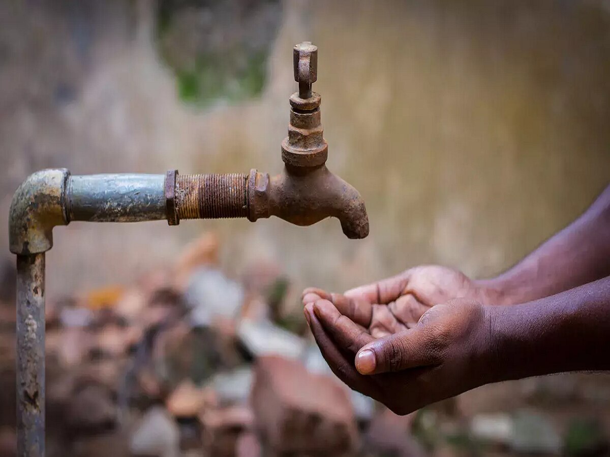 Rajasthan News: जेजेएम में 9300 करोड़ का पेमेंट रुकने से 85% प्रोजेक्ट्स बंद, कार्रवाई की चेतावनी के बाद बढ़ा विवाद