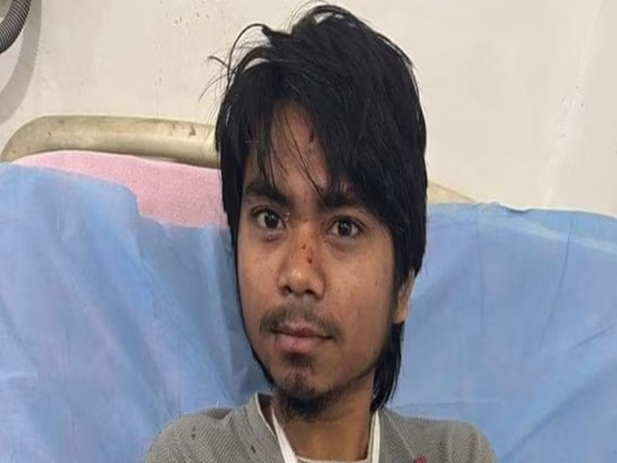 Tral Labour Attack: त्राल में यूपी के मजदूर पर आतंकी हमला, अस्पताल में भर्ती Tral Labour Attack: त्राल में यूपी के मजदूर पर आतंकी हमला, अस्पताल में भर्ती