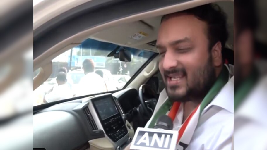 Baba Siddiqui के बेटे Zeeshan ने ज्वाइन की NCP; इस सीट से लड़ेंगे चुनाव
