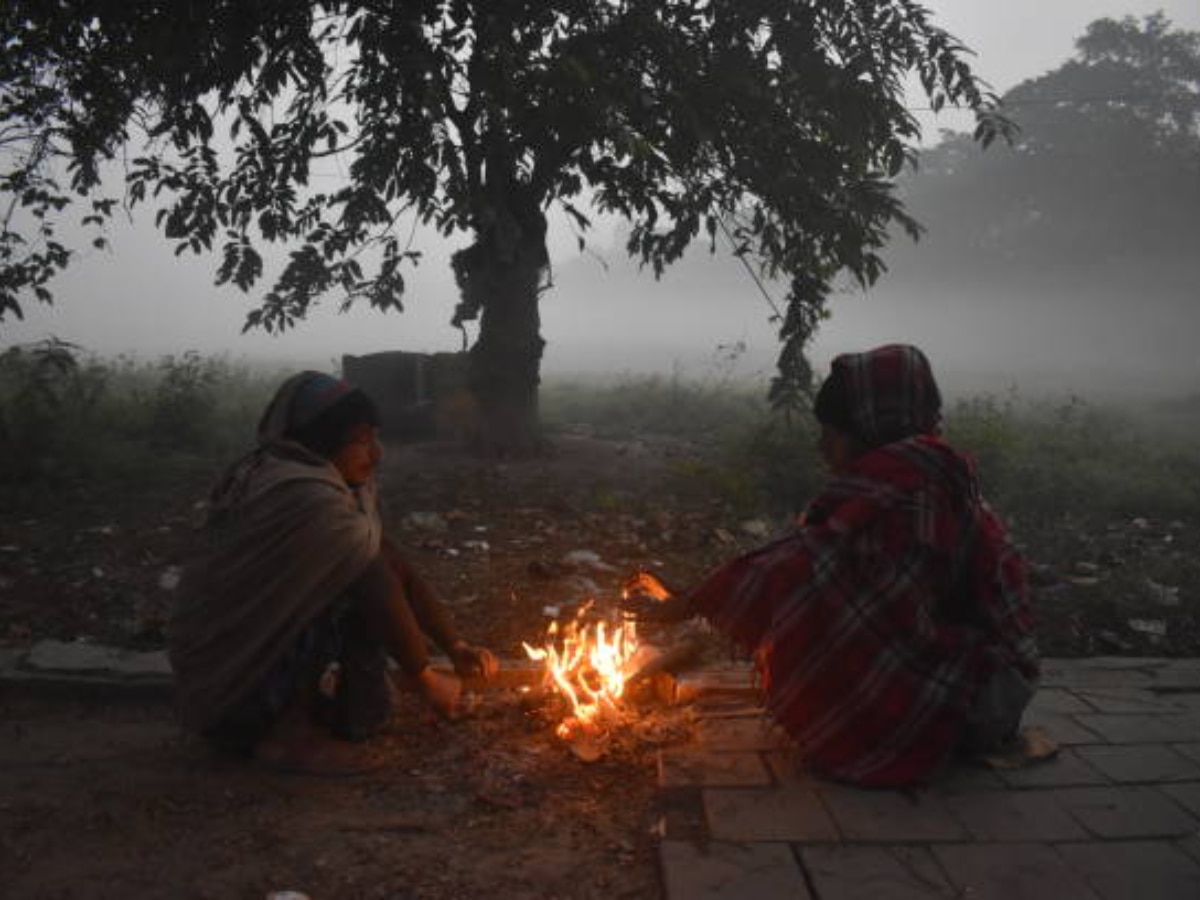 Rajasthan Weather Update: राजस्थान की हवा में घुलने लगा जहर! सर्द हवाओं का दौर शुरू, पड़ने वाली है हांड कंपाने वाली ठंड 