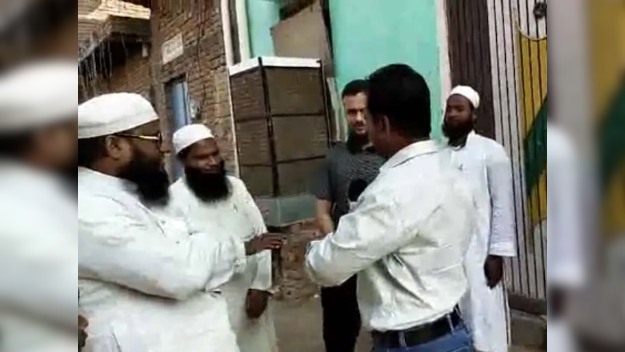 Uttar Pradesh में गुरुकुल खुलने पर मुस्लिम मौलाना हुए खुश; CM से की ये मांग