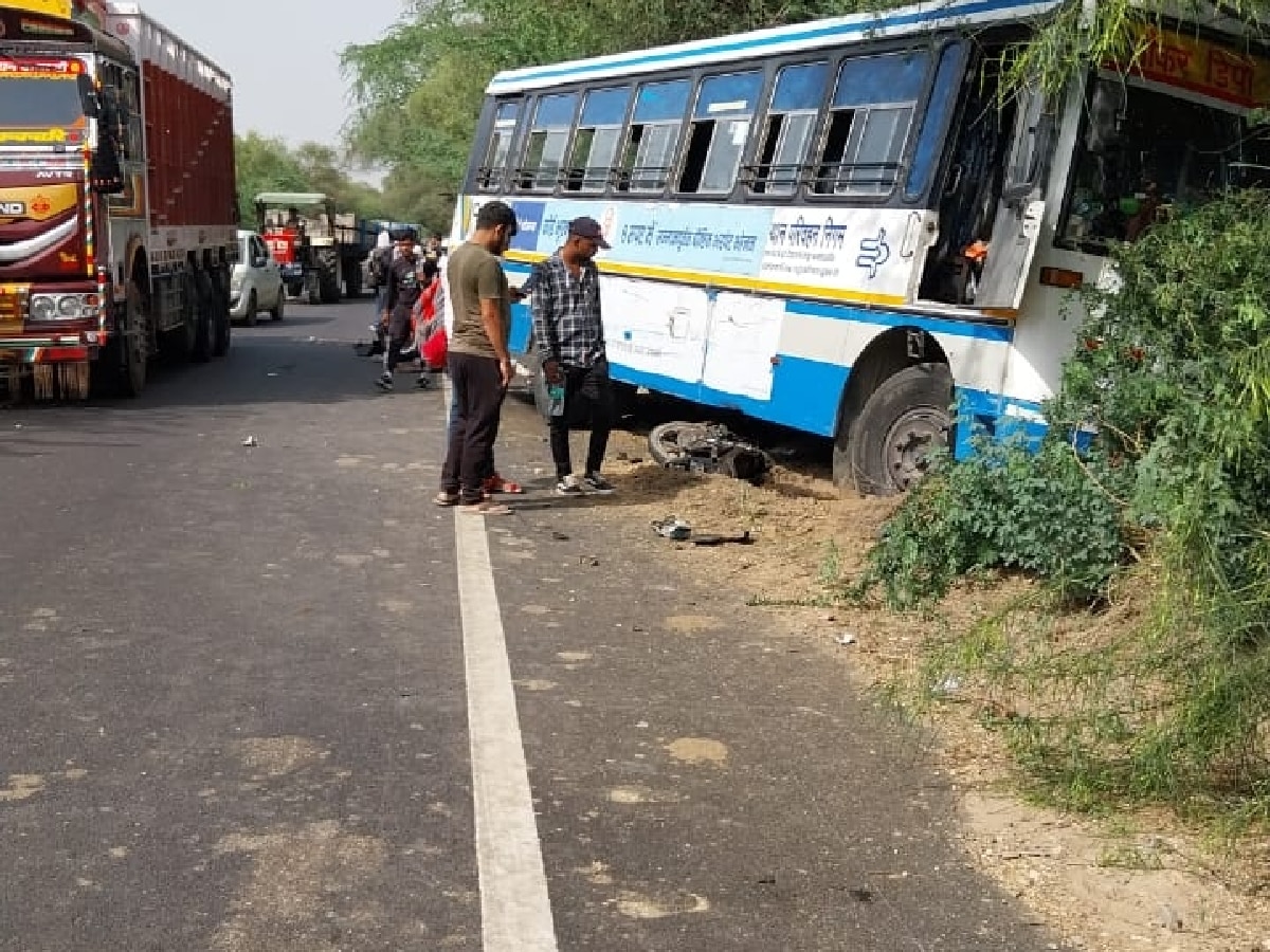 Rajasthan Bus Accident: पुलिया से टकराकर उड़े बस के परखच्चे, तेज रफ्तार ने ले ली 10 लोगों की जान! 