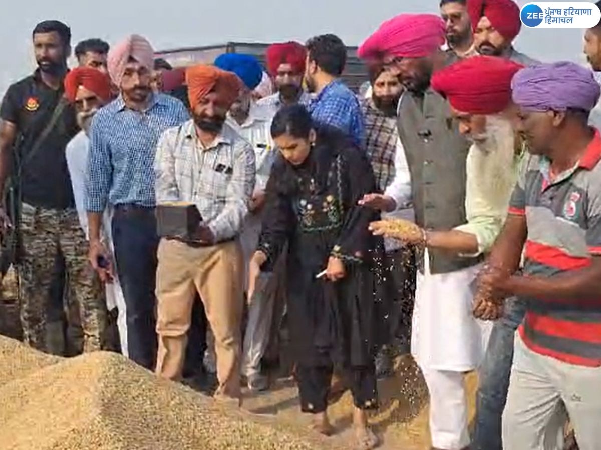 Ajanla News: ਮੰਡੀ 'ਚ ਝੋਨੇ 'ਤੇ ਕੱਟ ਲਗਾਉਣ ਦੀ ਮਿਲੀ ਸ਼ਿਕਾਇਤ; ਮੰਤਰੀ ਧਾਲੀਵਾਲ ਤੇ ਡੀਸੀ ਸਾਕਸ਼ੀ ਸਾਹਨੀ ਪੁੱਜੇ