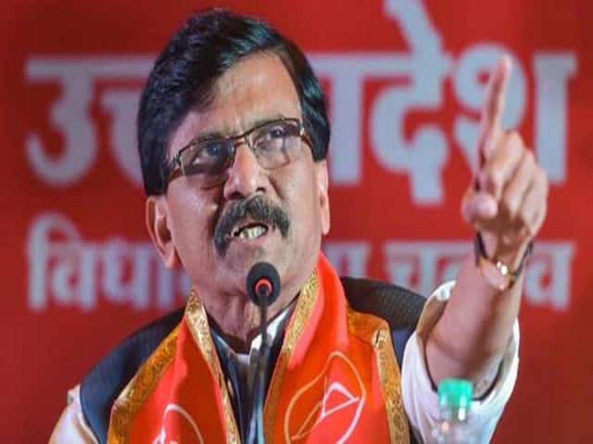 Maharashtra Election: संजय राउत ने फडणवीस-अजित पवार पर लगाया गोपनीयता की शपथ के उल्लंघन का आरोप, चढ़ा सियासी पारा