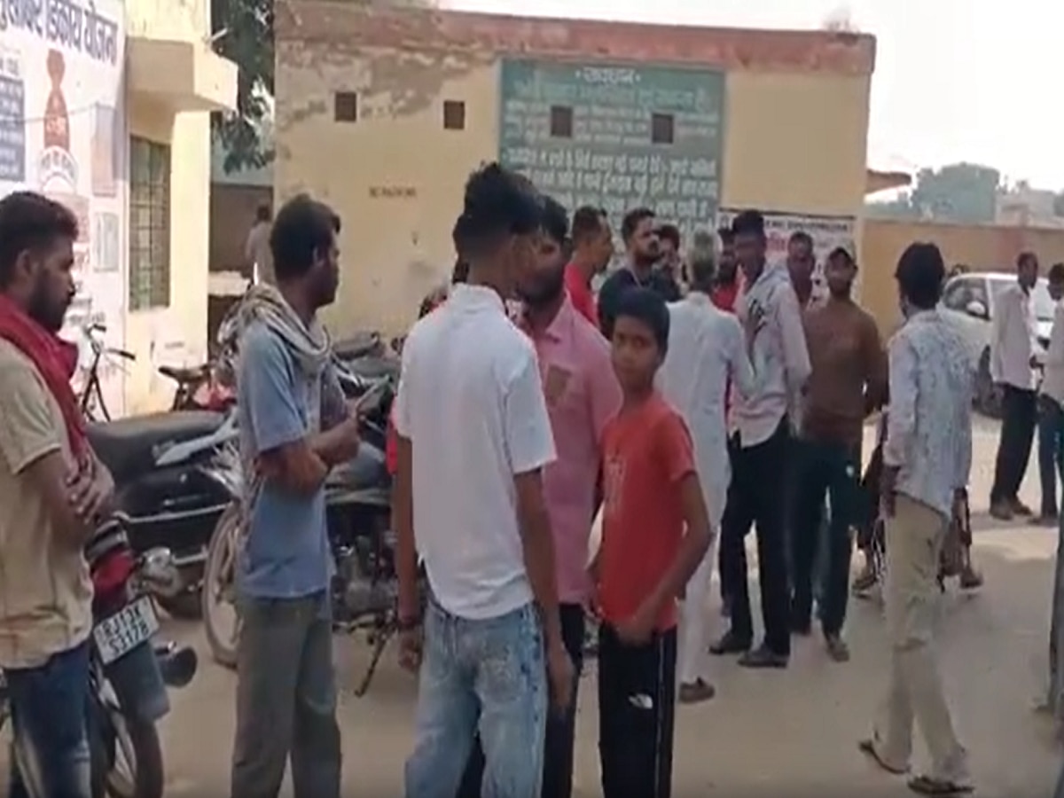 Anupgarh News: घड़साना में एक मजदूर की करंट लगने से मौत, पत्नी का रो - रोकर बुरा हाल Anupgarh News: घड़साना में एक मजदूर की करंट लगने से मौत, पत्नी का रो - रोकर बुरा हाल