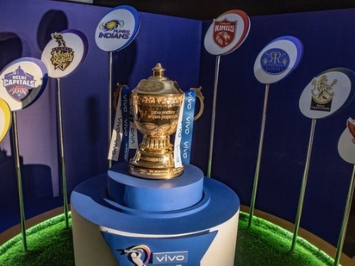 IPL 2025 Retentions: मेगा नीलामी से पहले सभी फ्रेंचाइजियों की मुख्य खिलाड़ियों की लिस्ट तैयार, देखें- कौन हुआ रिटेन और रिलीज