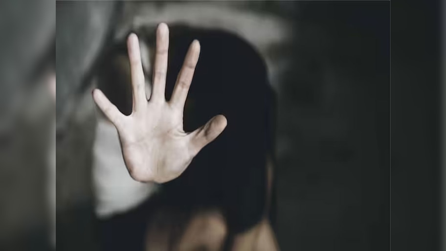 Bihar News: नाबालिग चाचा ने रिश्ते को किया शर्मसार, 6 साल की भतीजी से किया रेप