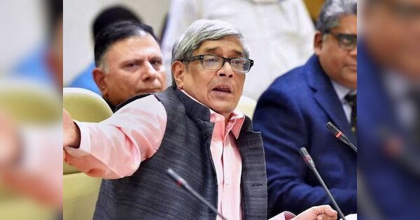 कौन थे अर्थशास्त्री और पीएम मोदी की आर्थिक परिषद के प्रमुख बिबेक देबरॉय? 69 वर्ष की आयु में हुआ निधन