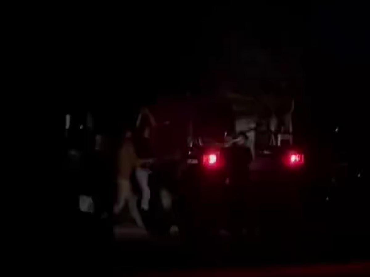 Rajasthan Crime: घर में घुसकर सोते हुए परिवार पर किया जानलेवा हमला, फिर भी मन नहीं भरा तो...