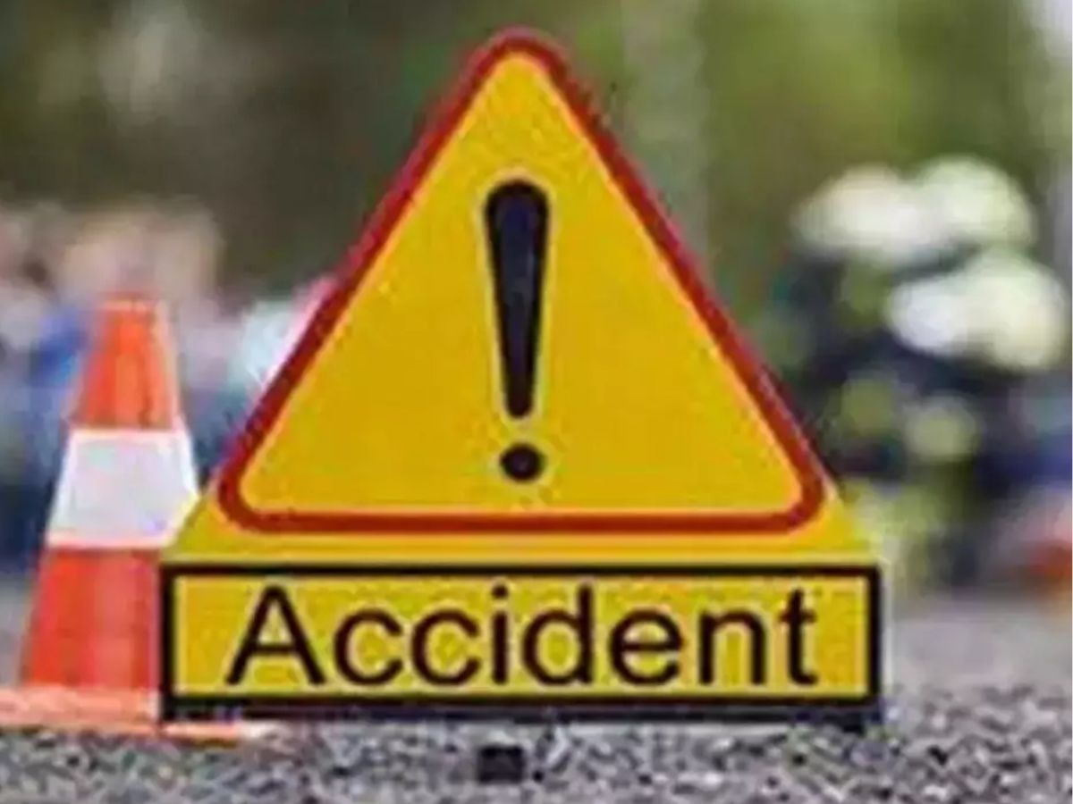 Sambhal Road Accident 