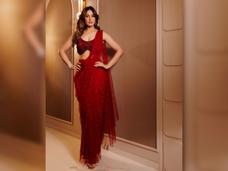 लाइक कमेंट