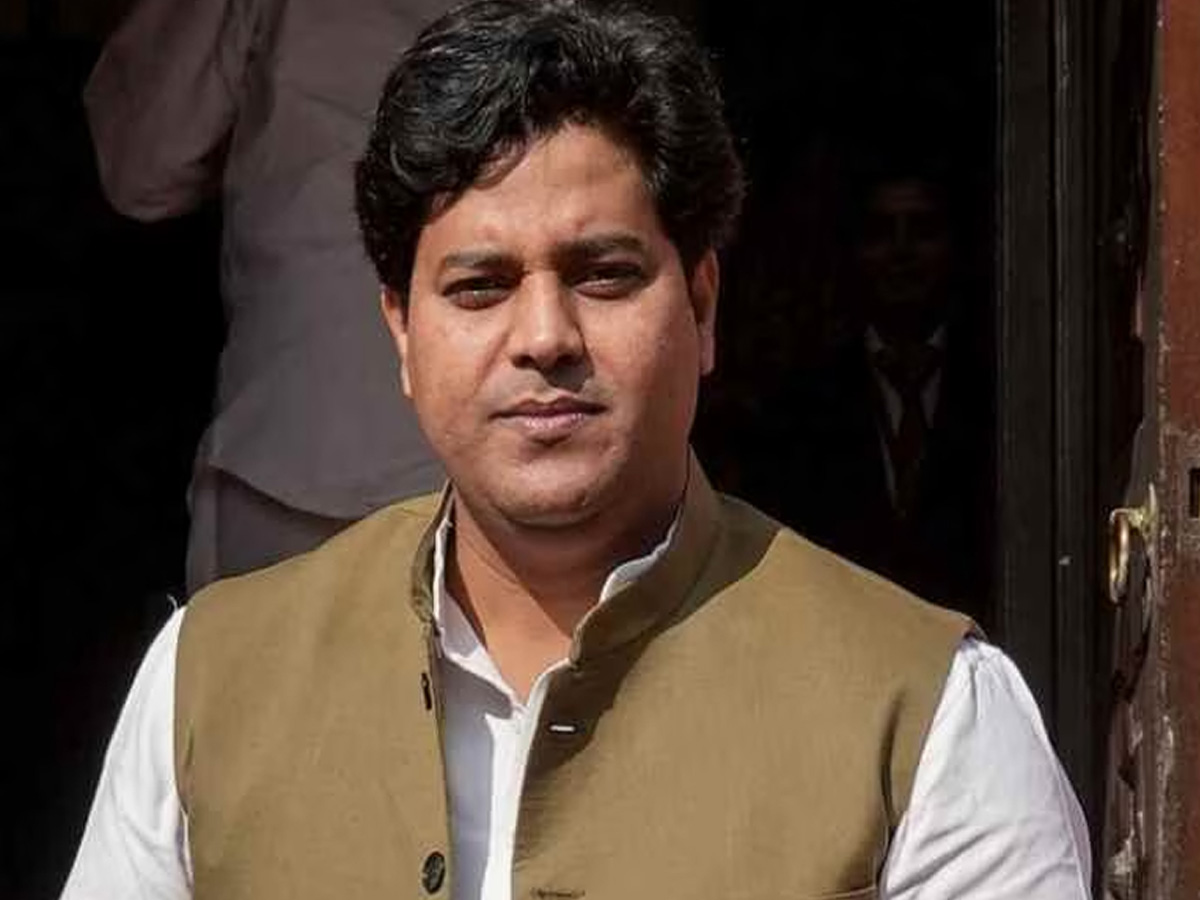 Jharkhand: इमरान प्रतापगढ़ी क्यों बोले, 10 साल से BJP सरकार, फिर कैसे घुस गए घुसपैठी Jharkhand: इमरान प्रतापगढ़ी क्यों बोले, 10 साल से BJP सरकार, फिर कैसे घुस गए घुसपैठी