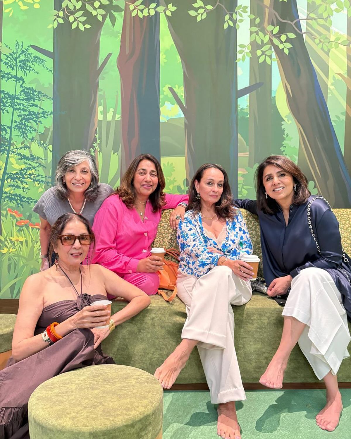 नानी सोनी राजदान ने शेयर की फोटो