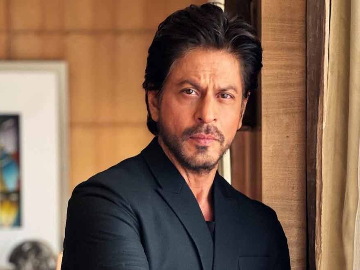 Shah Rukh Khan receives death threat Call