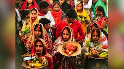 सूर्य देव को पानी में खड़े होकर ही क्यों देते हैं अर्घ्य? छठ पर्व की परंपरा रहस्य