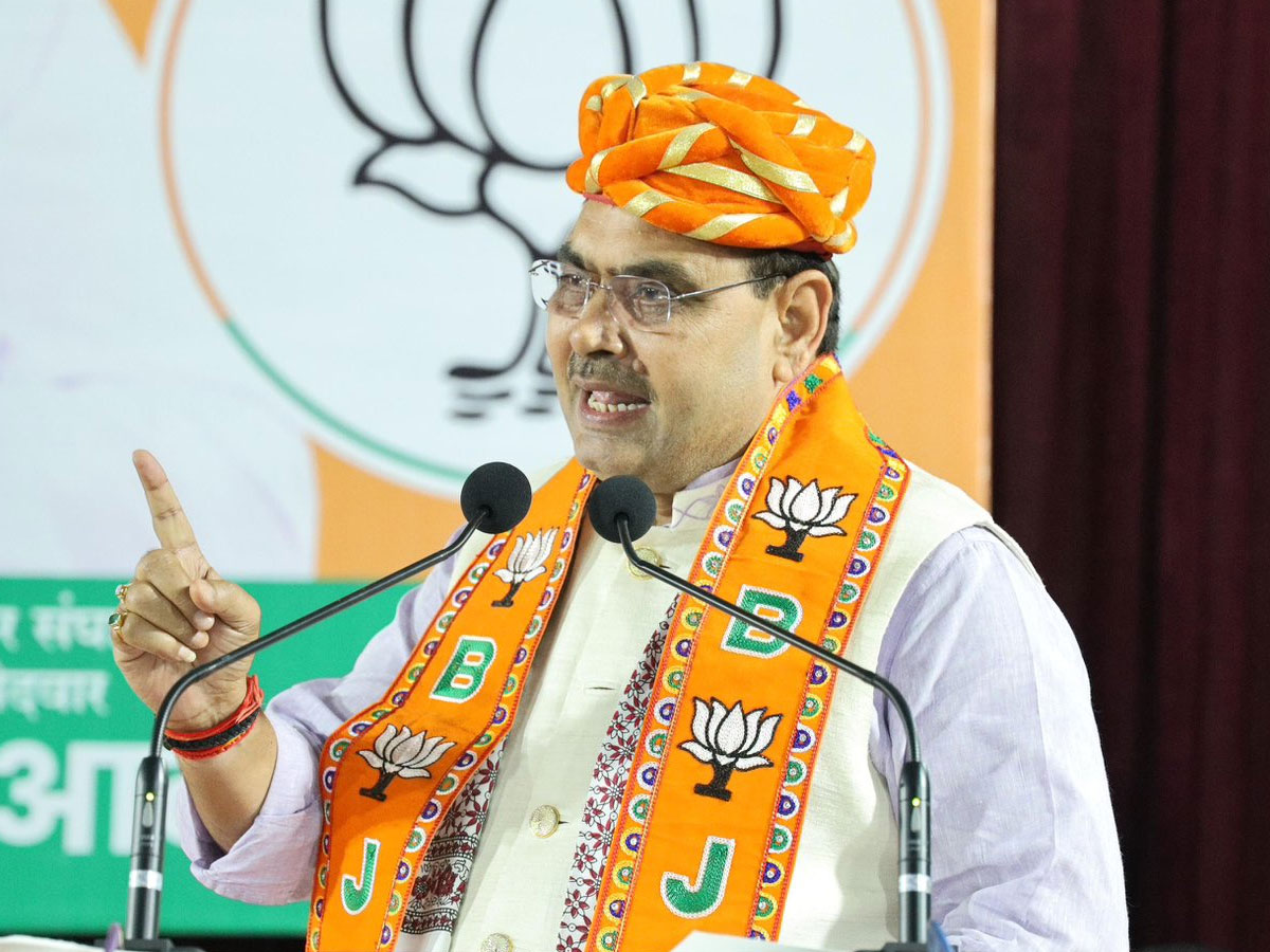 CM भजनलाल शर्मा ने कांग्रेस पर बोला हमला, कहा- हमेशा किया अलगाववाद-आतंकवाद का समर्थन CM भजनलाल शर्मा ने कांग्रेस पर बोला हमला, कहा- हमेशा किया अलगाववाद-आतंकवाद का समर्थन