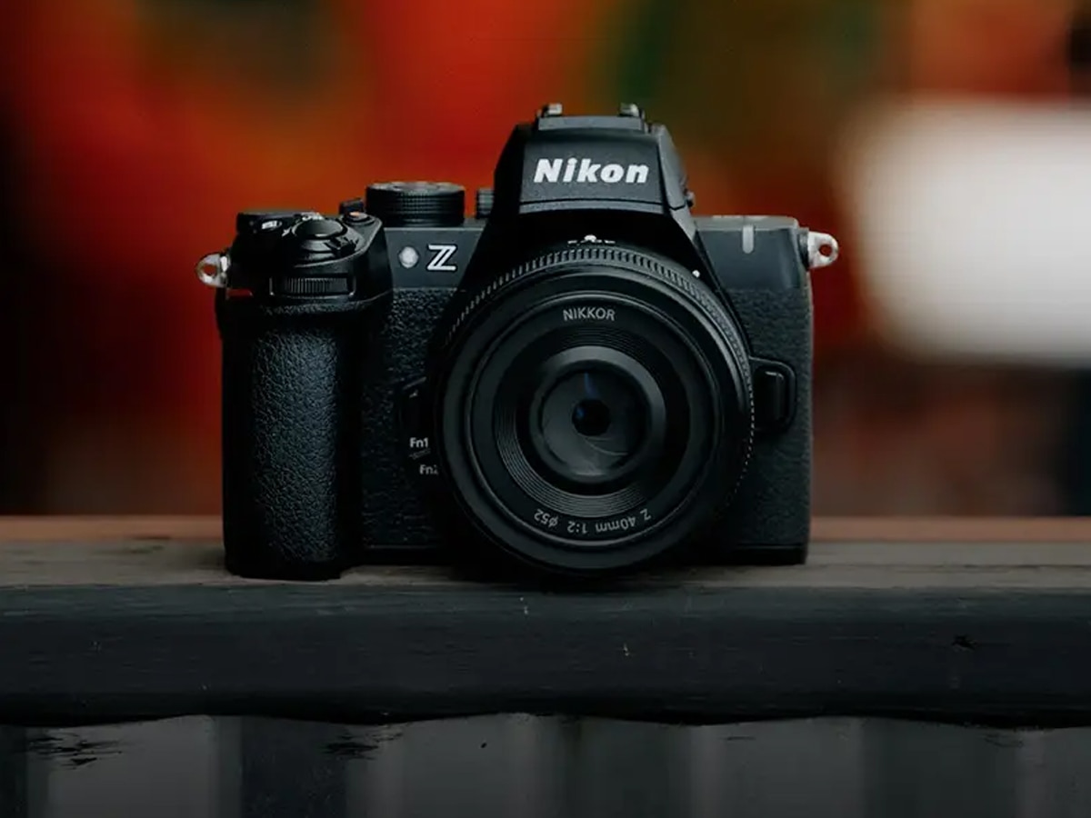 Nikon Z50II: क्रिएटर्स के लिए आ गया सबसे धांसू Mirrorless Camera, कीमत भी ज्यादा नहीं; जानिए फीचर्स