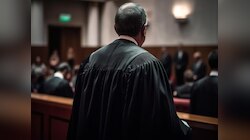 CJI को रिटायर होने के बाद मिलती है इतनी पेंशन, चंद्रचूड़ को मिलेंगी ये सुविधाएं!