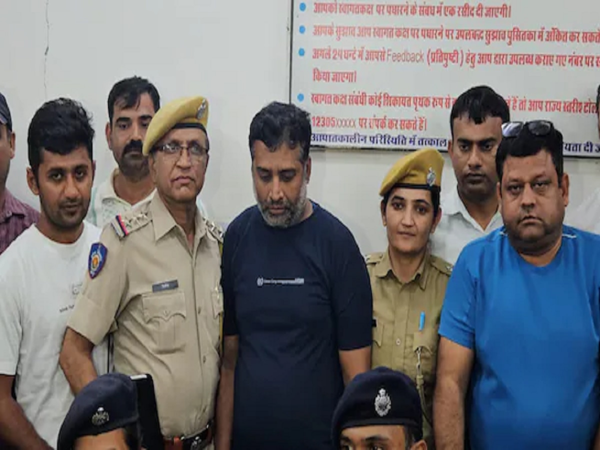 Anita Choudhary Murder Case: मुख्य आरोपी गुलामुद्दीन गिरफ्तार, लेकिन अब तक नहीं सुलझी हत्या की गुत्थी Anita Choudhary Murder Case: मुख्य आरोपी गुलामुद्दीन गिरफ्तार, लेकिन अब तक नहीं सुलझी हत्या की गुत्थी