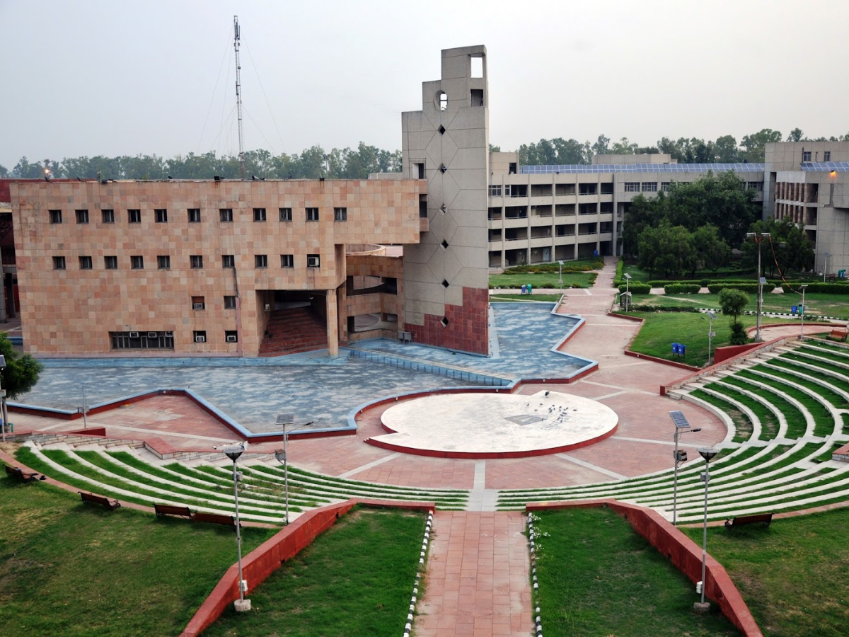 top 5 colleges of delhi ncr for computer science engineering will get ...