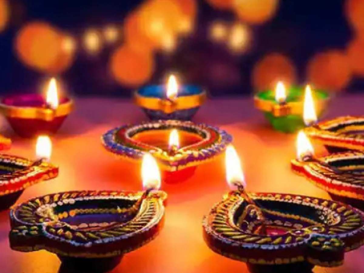 Kartik Purnima: कब है कार्तिक पूर्णिमा, जानें शुभ मुहूर्त और महत्व 