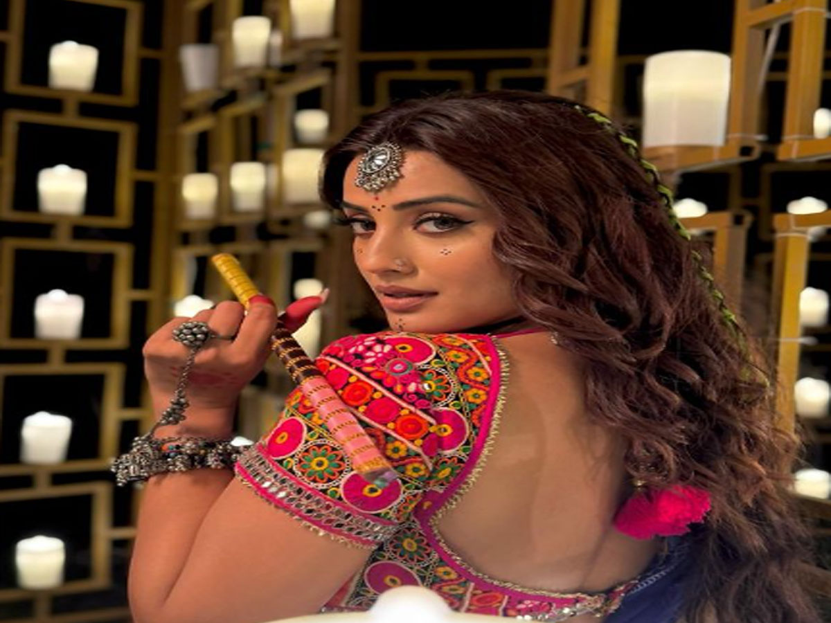 भोजपुरी एक्ट्रेस अक्षरा सिंह को मिली जान से मारने की धमकी, मांगी इतने लाख की रंगदारी भोजपुरी एक्ट्रेस अक्षरा सिंह को मिली जान से मारने की धमकी, मांगी इतने लाख की रंगदारी