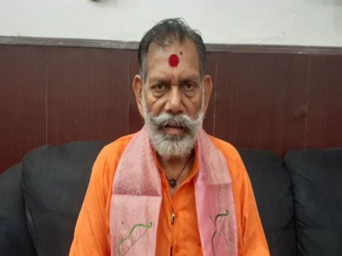 Mannu Kori Attacked: योगी सरकार के मंत्री की कौन लेना चाहता है जान; MP के गवालियर में काफिले पर हमला Mannu Kori Attacked: योगी सरकार के मंत्री की कौन लेना चाहता है जान; MP के गवालियर में काफिले पर हमला