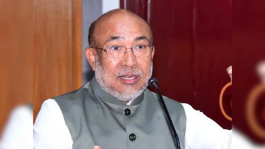 मणिपुर में 6 प्रोटेस्टर की मौत के बाद मचा बवाल; मुख्यमंत्री एन बीरेन सिंह के घर पर हमला