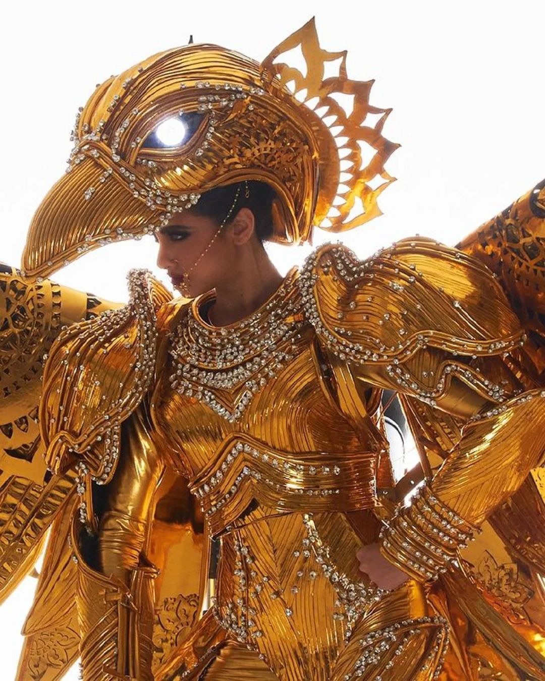 'सोने की चिड़िया' बनकर किया भारत का प्रतिनिधित्व