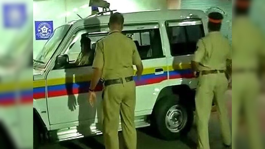 महाराष्ट्र पुलिस-सेना ने शुरू किया संयुक्त अभियान; हथियार समेत नौ कश्मीरी गिरफ्तार