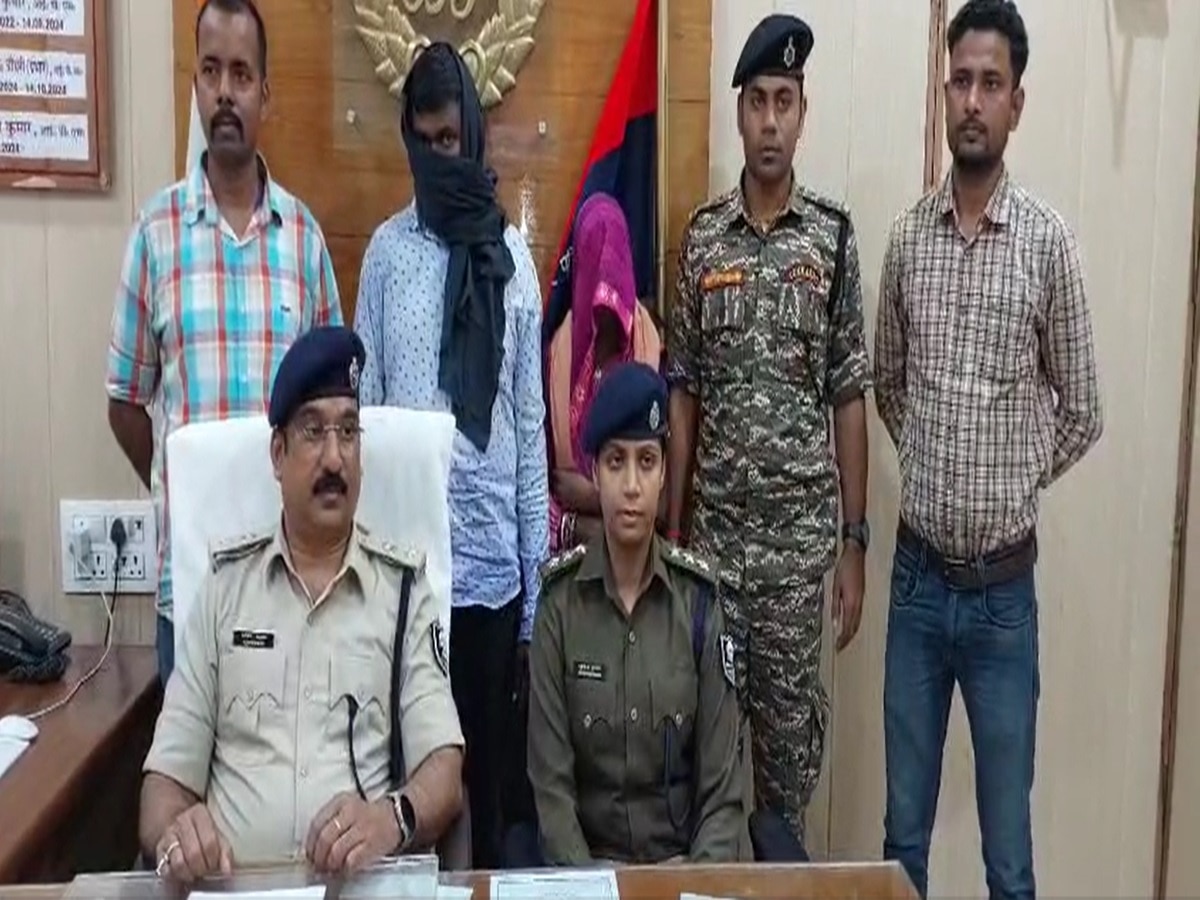 Lakhisarai News: पुलिस ने साइबर फ्रॉड में शामिल पति-पत्नी को किया गिरफ्तार, गाड़ी खरीदने के नाम पर 8 लाख 70 हजार रुपए का हुआ था फ्रॉड