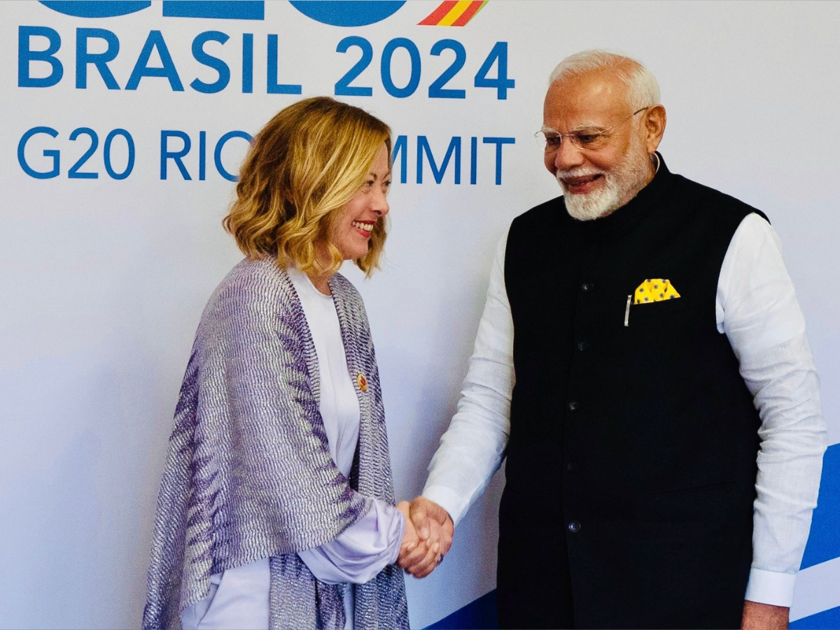 ब्राजील में मोदी से मिलीं मेलोनी, हाथ मिलाकर किया स्वागत, सोशल मीडिया पर सामने आईं तस्वीरें