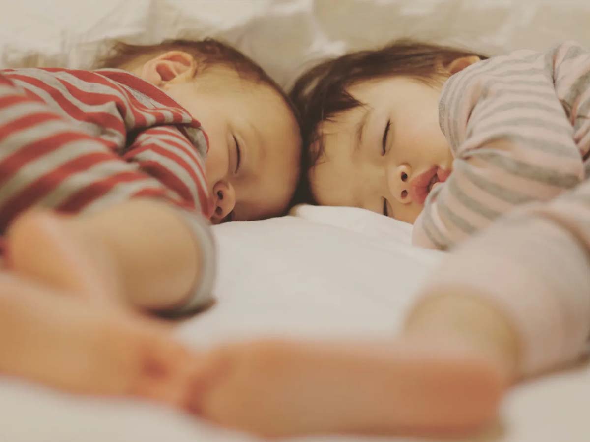 अब आंध्र प्रदेश में पैदा कर सकेंगे 2 से ज्यादा बच्चे; 30 साल बाद सरकार ने वापस लिया ये आदेश अब आंध्र प्रदेश में पैदा कर सकेंगे 2 से ज्यादा बच्चे; 30 साल बाद सरकार ने वापस लिया ये आदेश