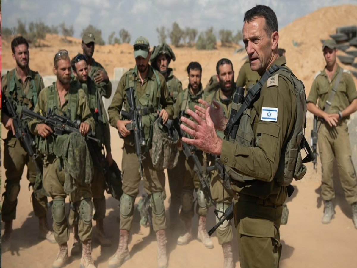 Israeli Army की जाहिलाना हरकत, कुरान पर पेशाब करते हुए वीडियो वायरल Israeli Army की जाहिलाना हरकत, कुरान पर पेशाब करते हुए वीडियो वायरल