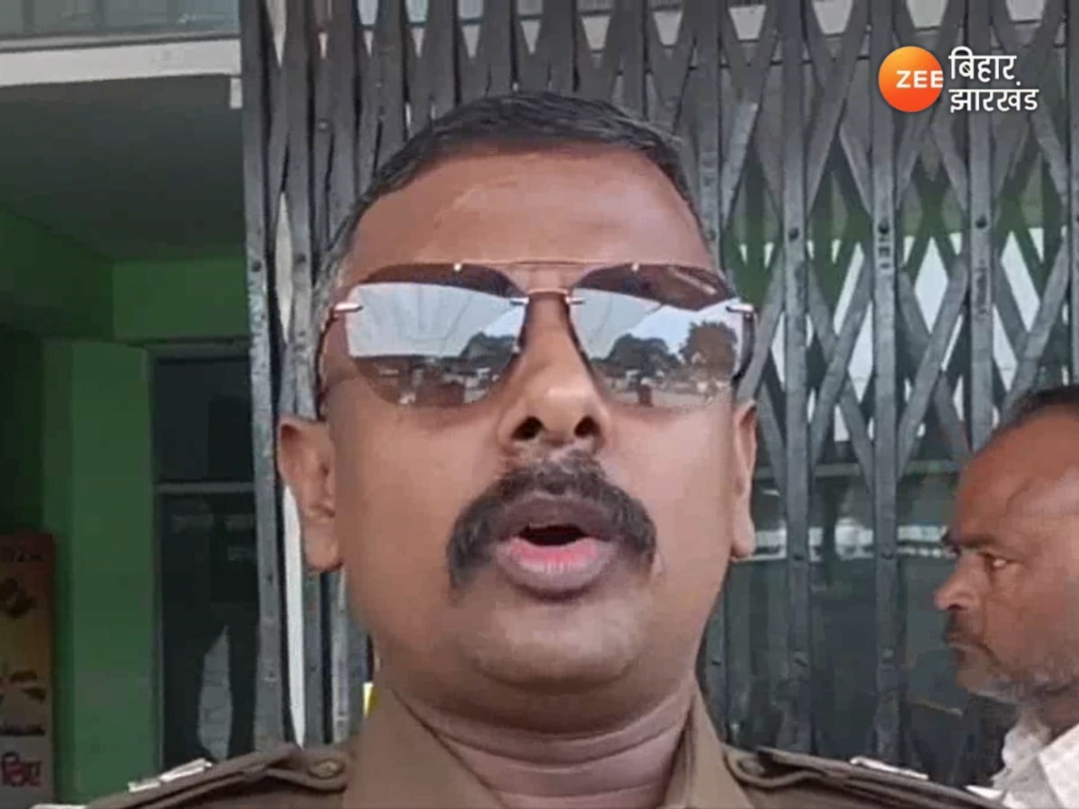 Jharkhand Election 2024: SSP हरदीप पी. जनार्दन ने मतदान कर मतदाताओं से की भागीदारी की अपील