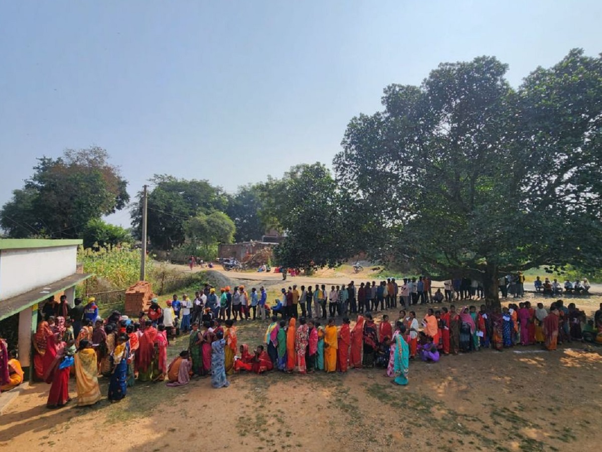 देवघर के मतदाताओं ने कहा, 'झारखंड के विकास के लिए किया मतदान' (File Photo) देवघर के मतदाताओं ने कहा, 'झारखंड के विकास के लिए किया मतदान' (File Photo)